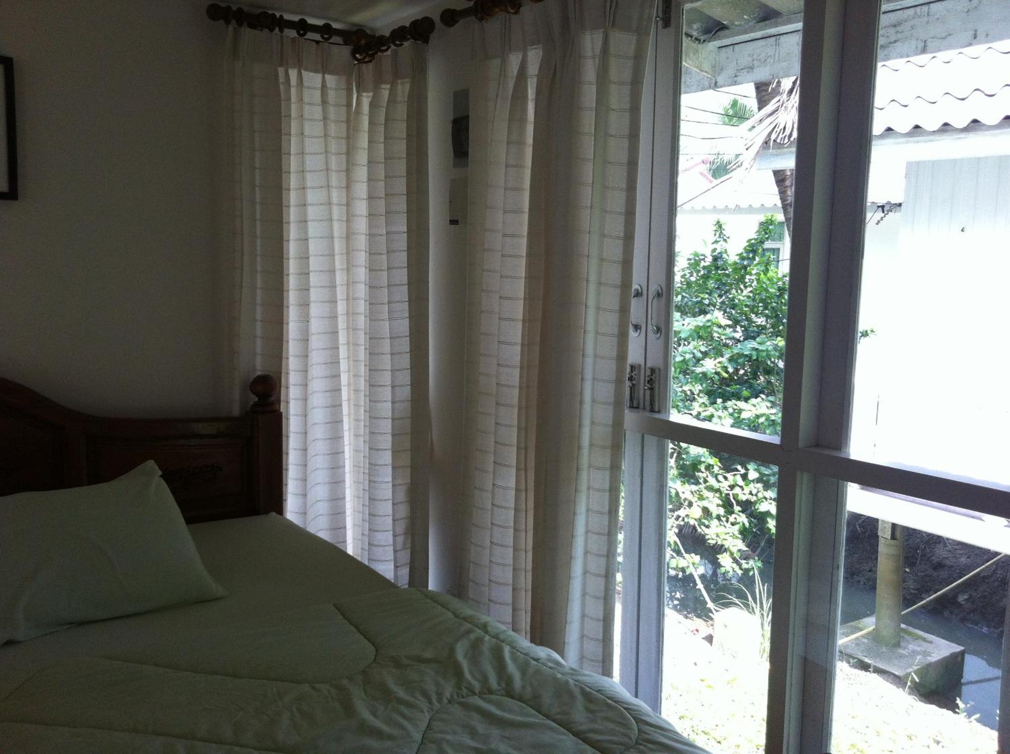 Young Coconut Garden Tempat peranginan 2*