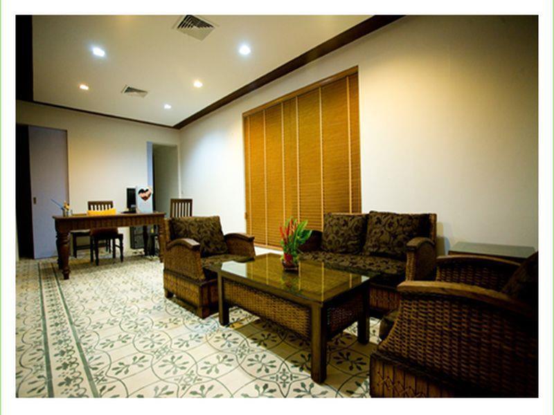 Tempat peranginan Young Coconut Garden
